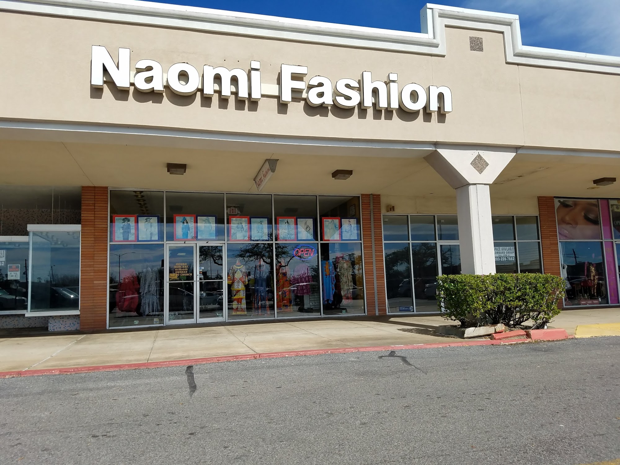 Naomi's Fashions