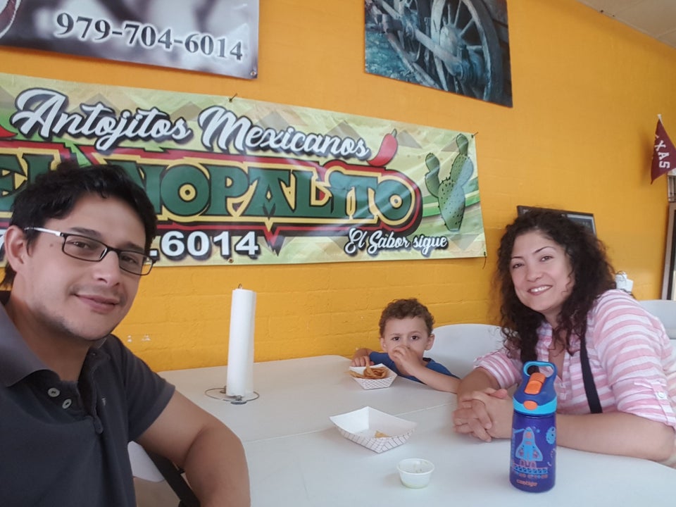 Taqueria El Nopalito 200 W Martin Luther King Jr St, Bryan