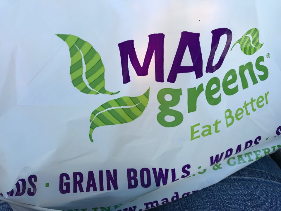 MAD Greens - Cedar Park Lakeline Mall, 13000 Ranch Rd 620 N # 102, Cedar Park