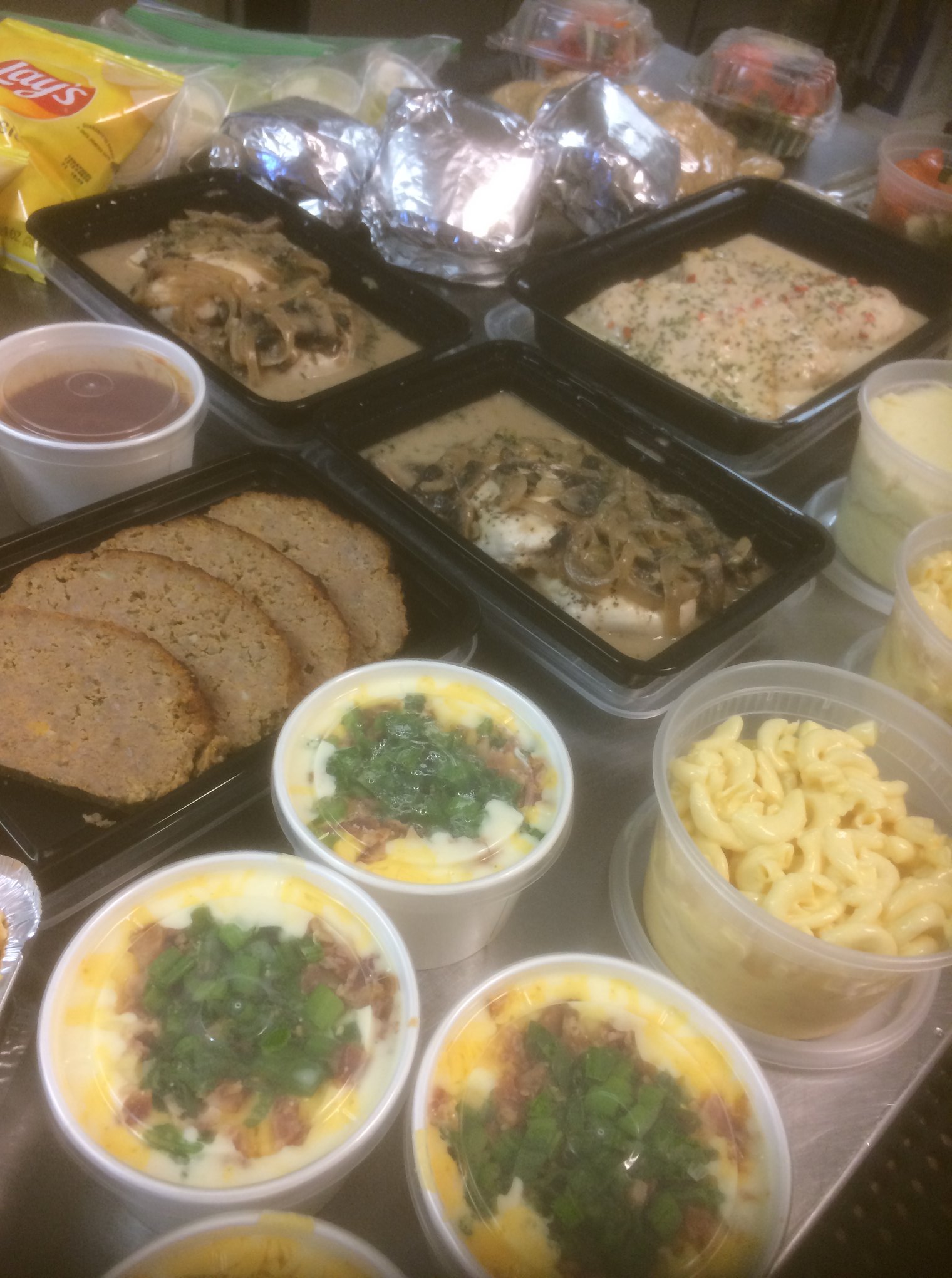 Daily Spread Gourmet Kitchen & Bakery 1075 Lakeline Blvd #101, Cedar Park
