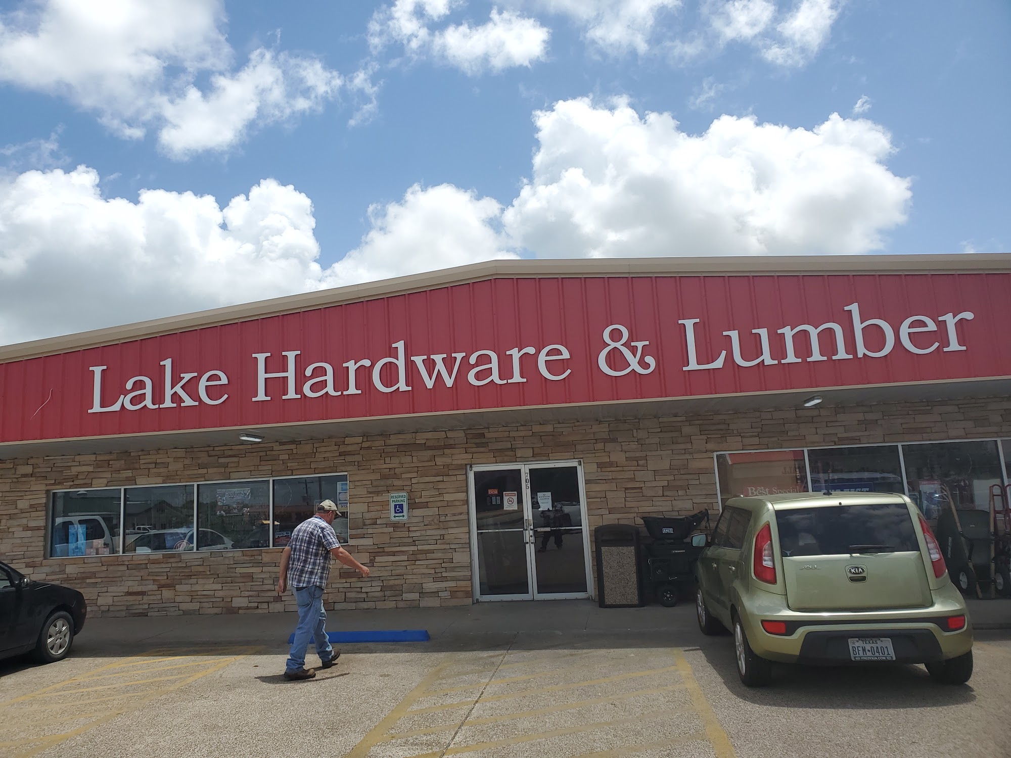 Lake Hardware & Lumber