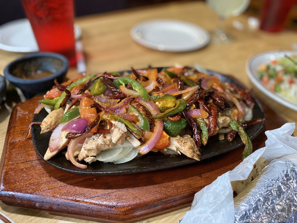 Mama Juanita's Mexican Restaurant 1118 League Line Rd, Conroe