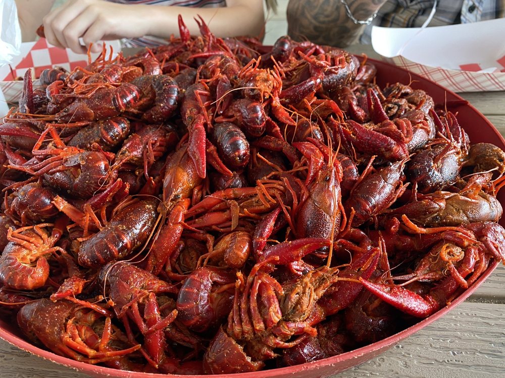 Buster's Crawfish 14540 Hwy 105 West, Conroe