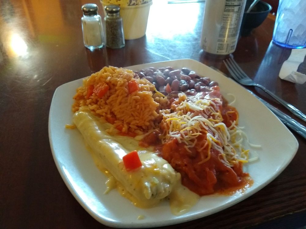 Carmelita's Restaurant 109 W Davis St, Conroe