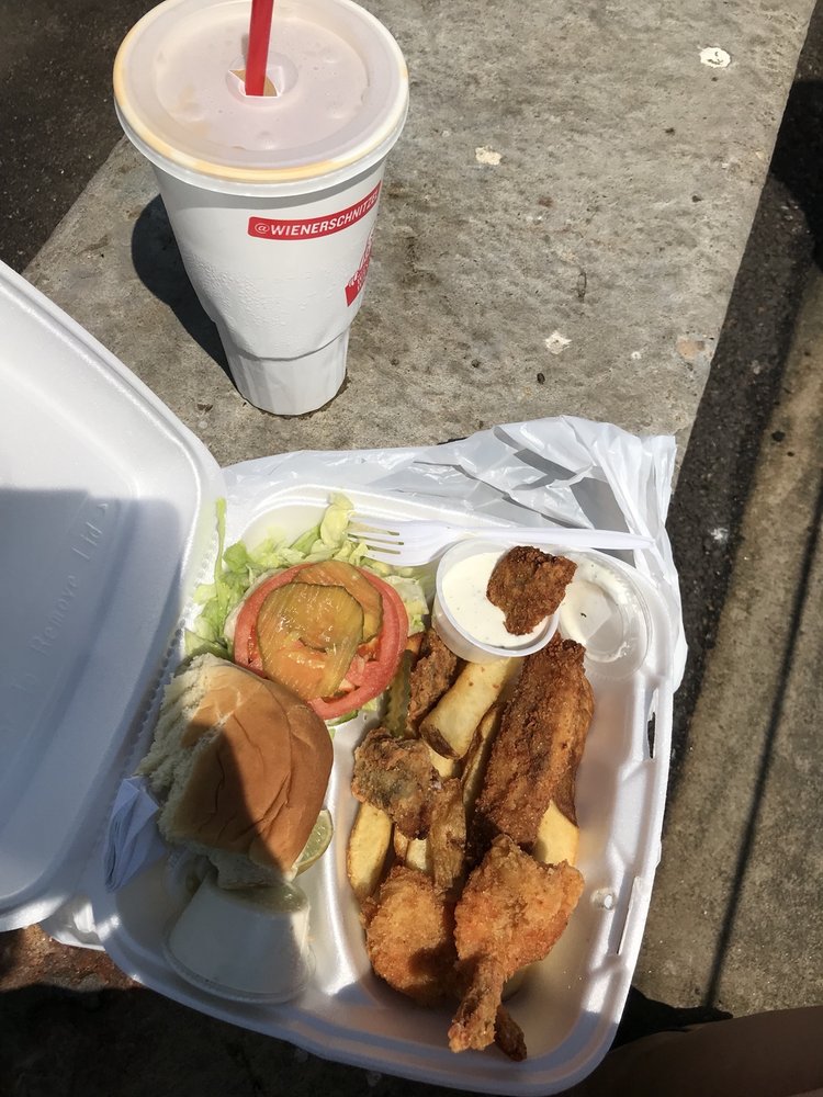 Johnny's Food To Go 521 Old Robstown Rd, Corpus Christi