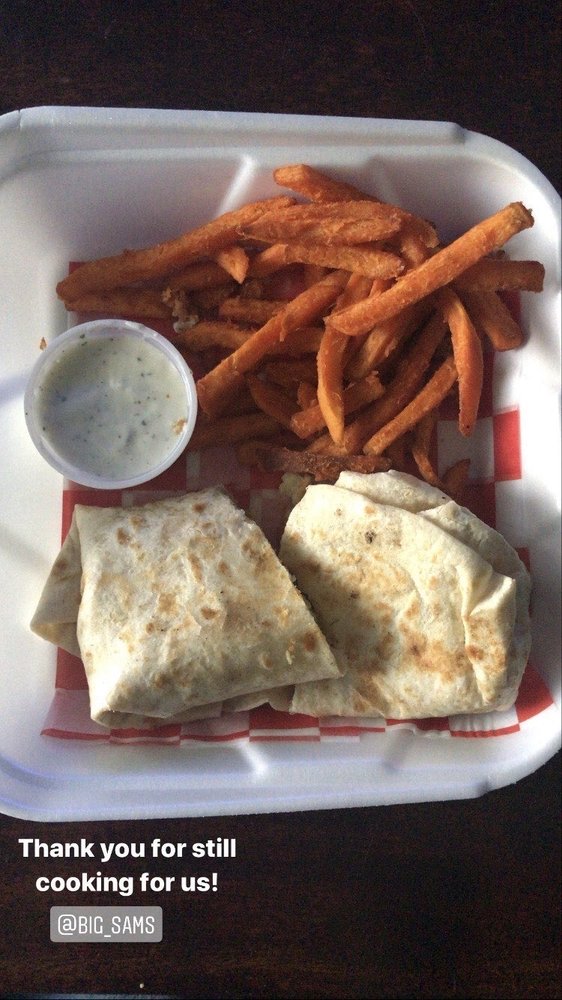 Big Sam's Grill & Bar 10514 Leopard St, Corpus Christi
