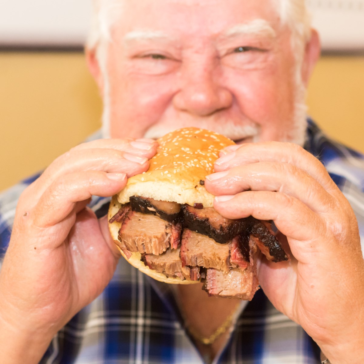Mike Cotten's Barbecue 15013 Northwest Blvd #111, Corpus Christi