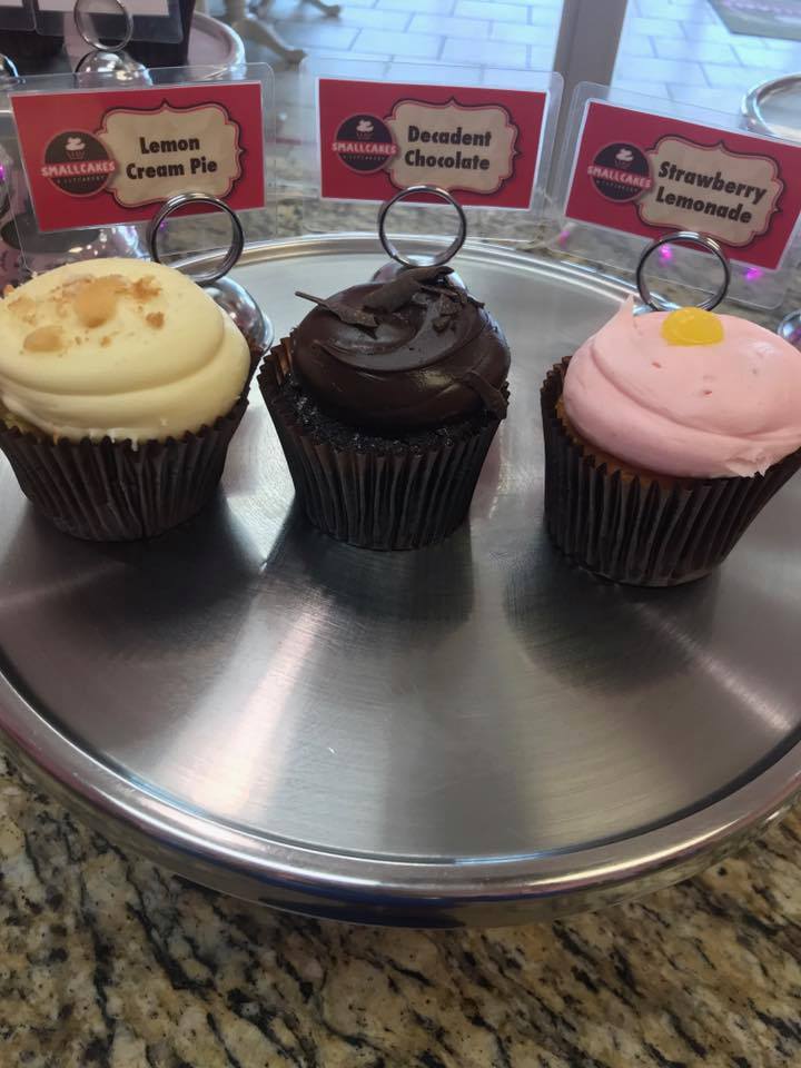 Smallcakes 5638 Saratoga Blvd #110, Corpus Christi