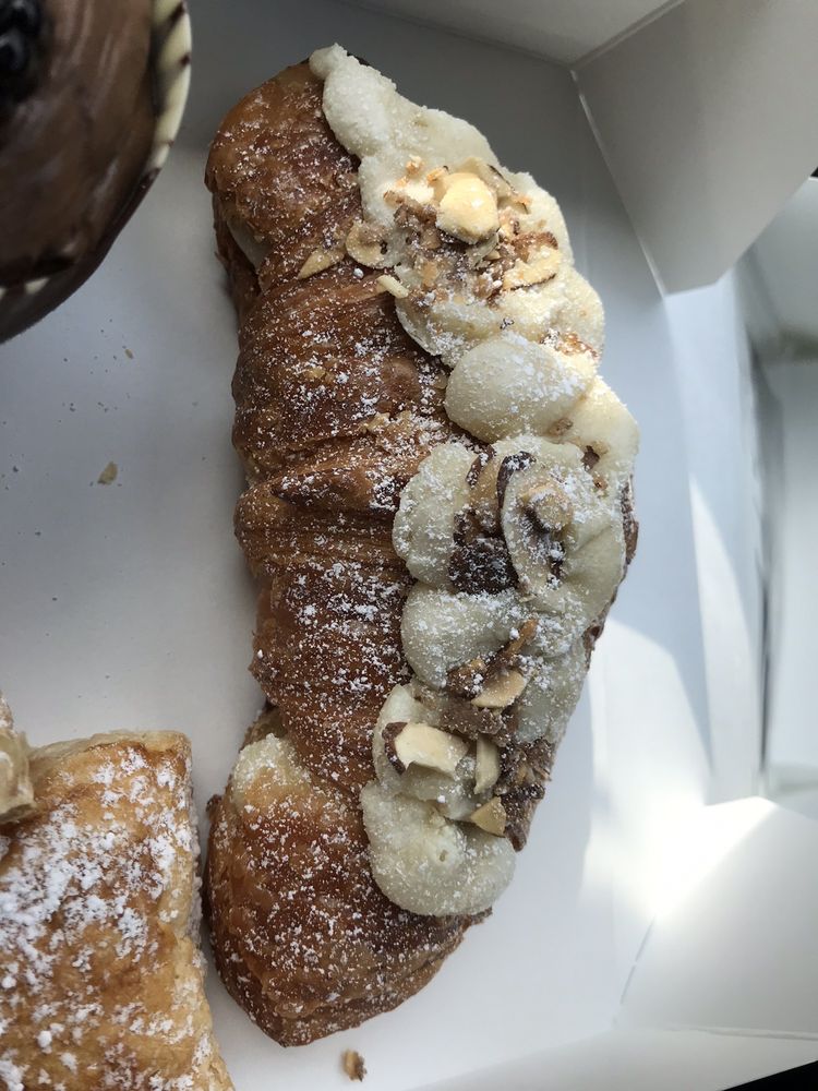 Bien Mérité Chocolate And Bakery 1316 S Staples St, Corpus Christi