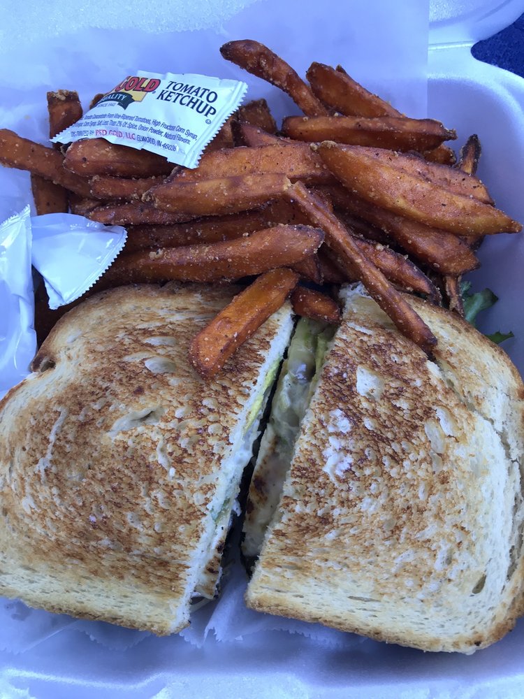 Benny's Classic Grill 10302 Garland Rd, Dallas