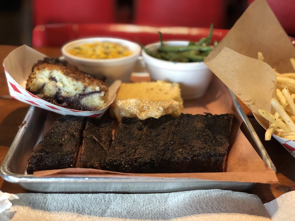 Dylan's Barbeque Saloon 2110 W Northwest Hwy suite b, Dallas