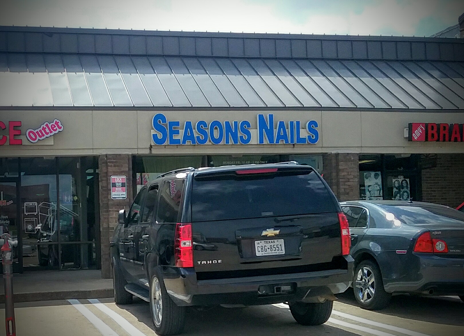 Seasons Nail Salon