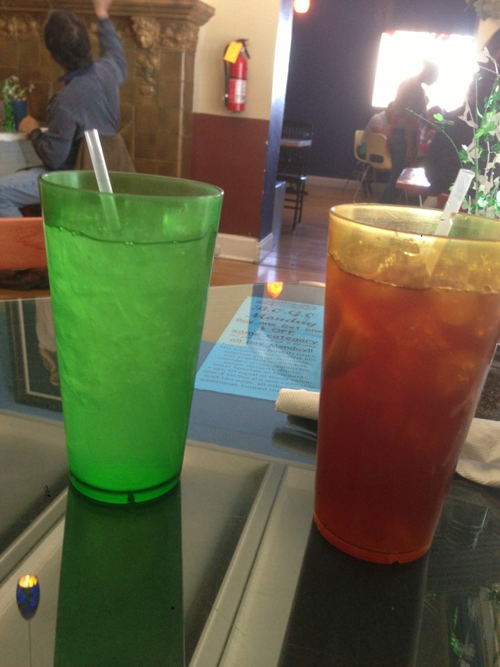 inniHeart Cafe (formerly LA Tierra Cafe) 1731 Montana Ave, El Paso