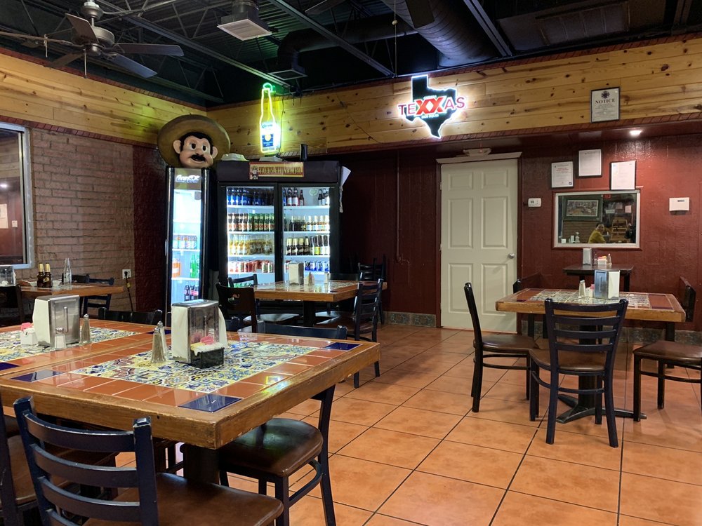 Tacos Chinampa 6110 Gateway Blvd E, El Paso
