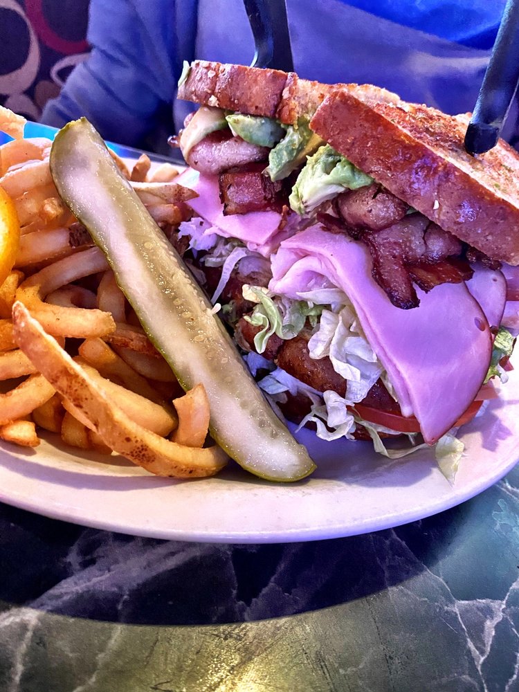 Hudson's Bar & Grill 1770 Lee Trevino Dr, El Paso