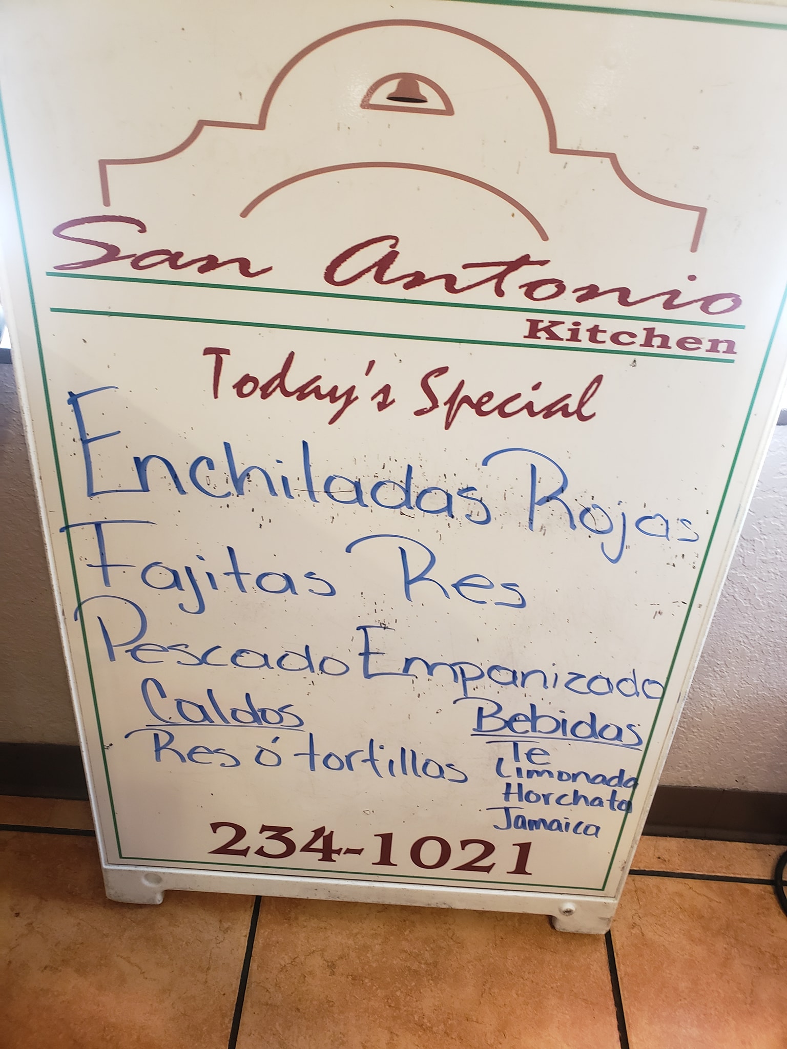 San Antonio Kitchen 700 E Overland Ave ste e, El Paso