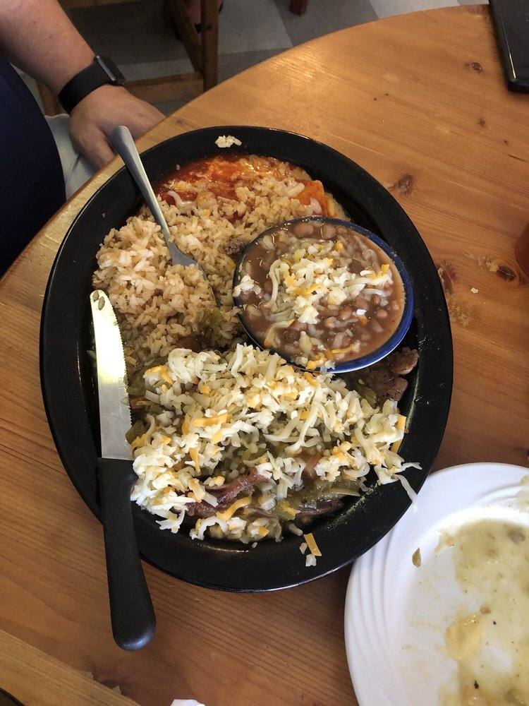 Mama's Mexican Restaurant 1461 Lee Trevino Dr #301, El Paso