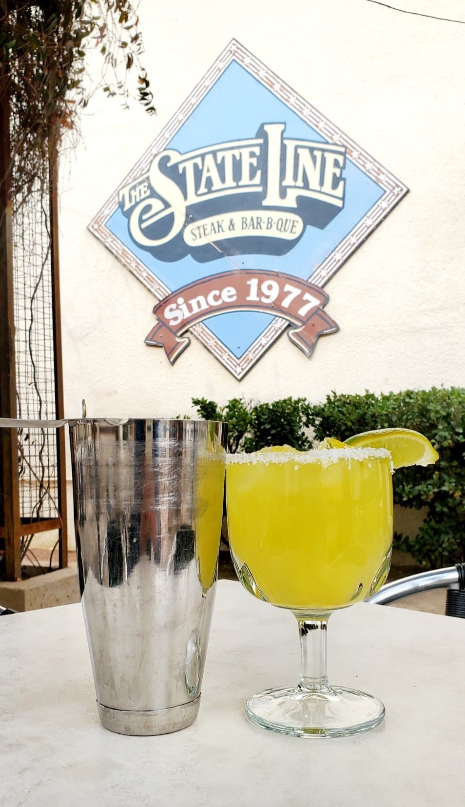 State Line 1222 Sunland Park Dr, El Paso