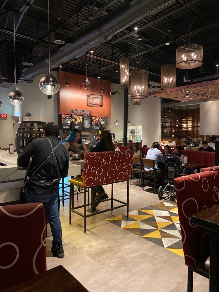 The Melting Pot 8889 Gateway Blvd W #2320, El Paso