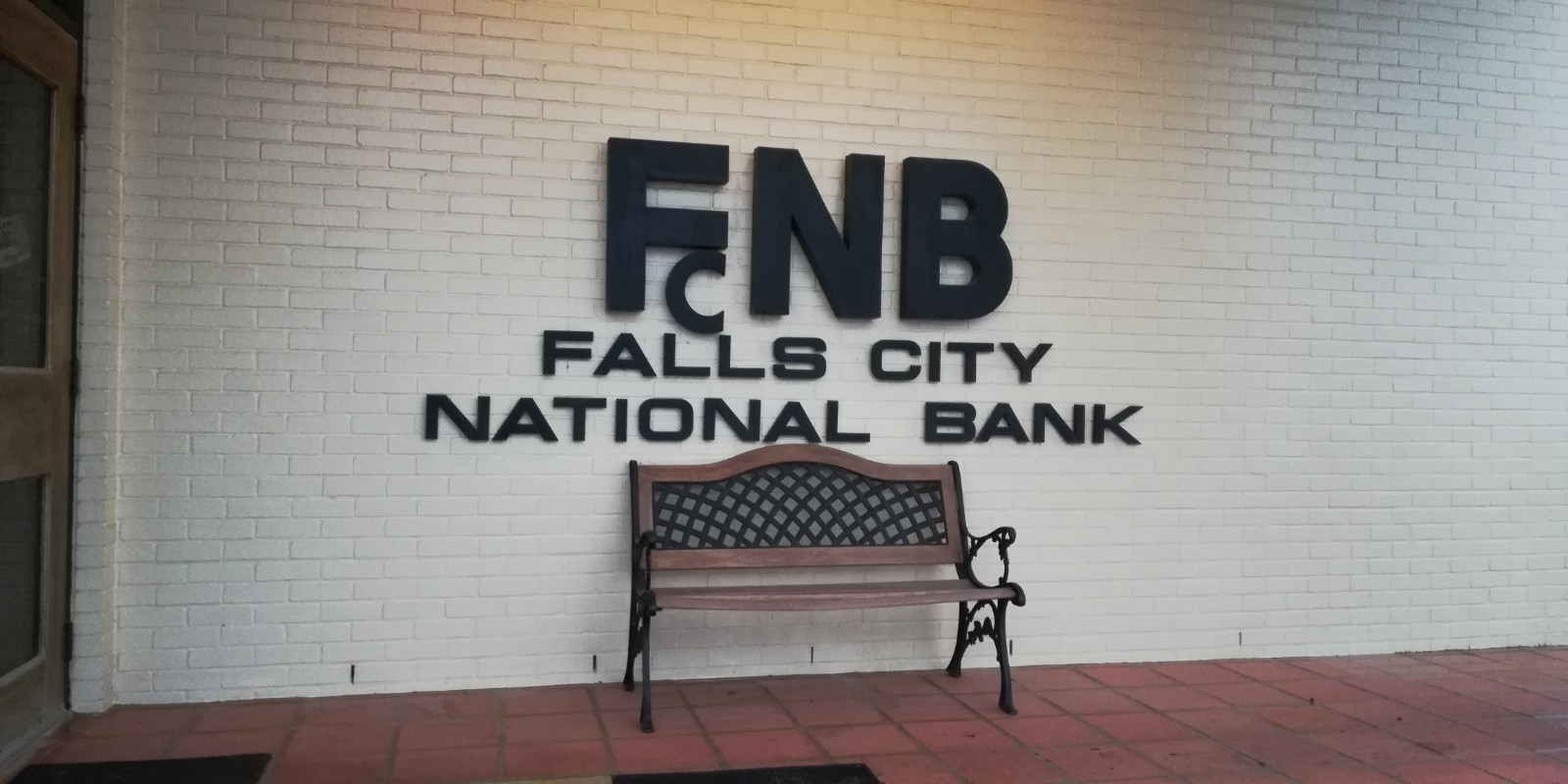 Falls City National Bank