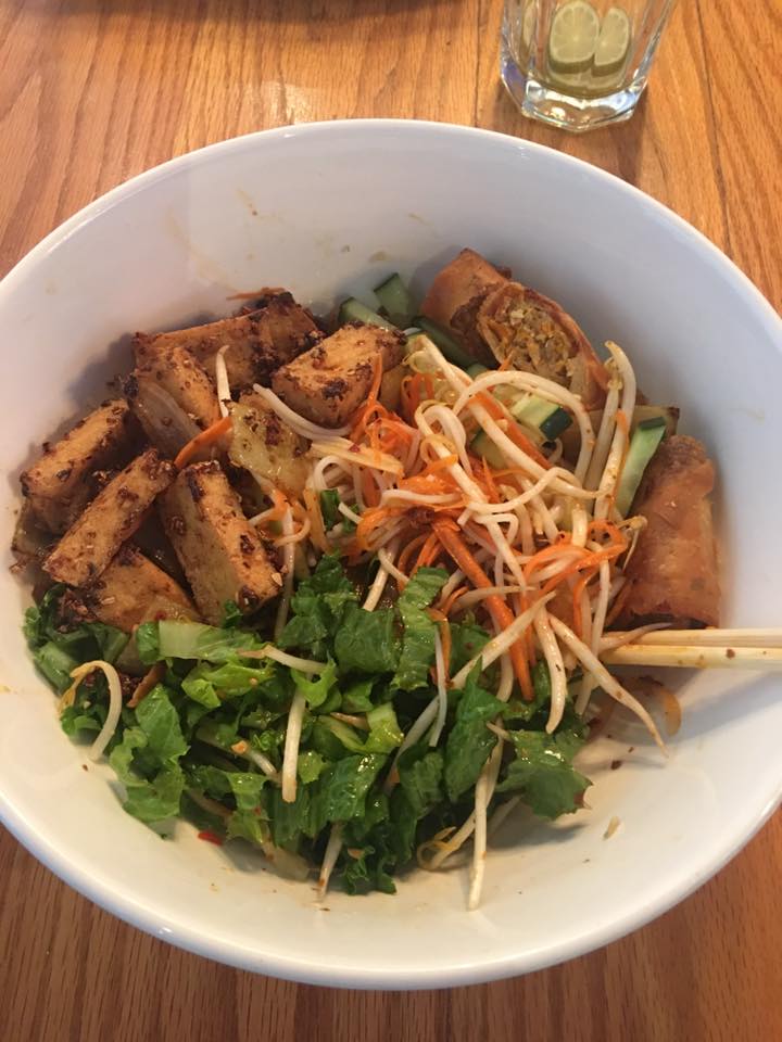 WonderPho Noodles & Spring Roll Bar 2747 S Hulen St, Fort Worth