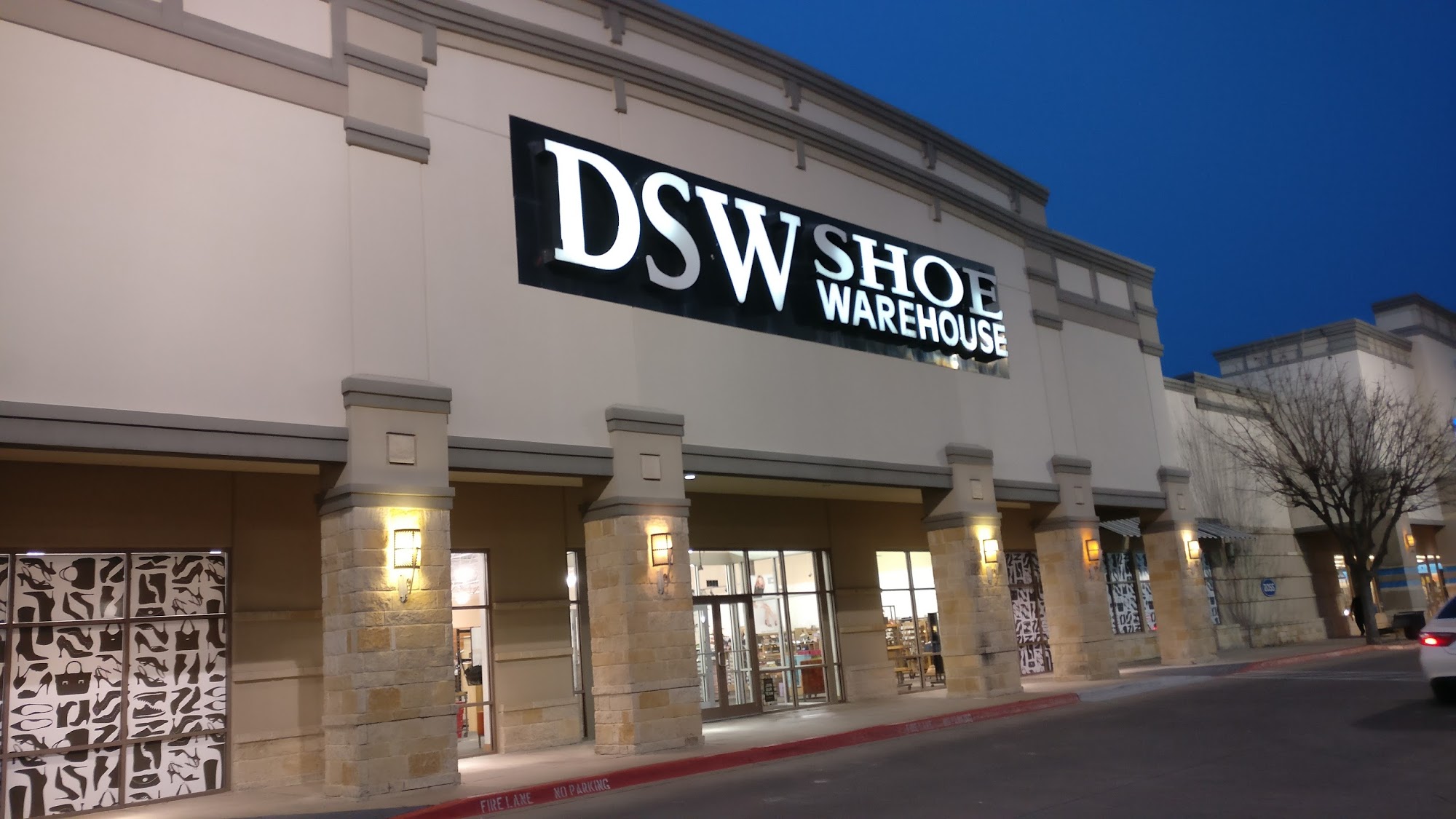 DSW Designer Shoe Warehouse