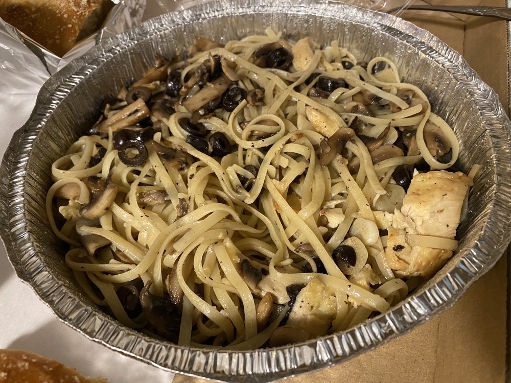 Sali's Pizza & Pasta 3296, 1238 Belt Line Rd #310, Garland
