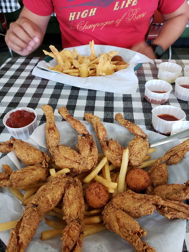 Flying Fish 4430 Lavon Dr, Garland