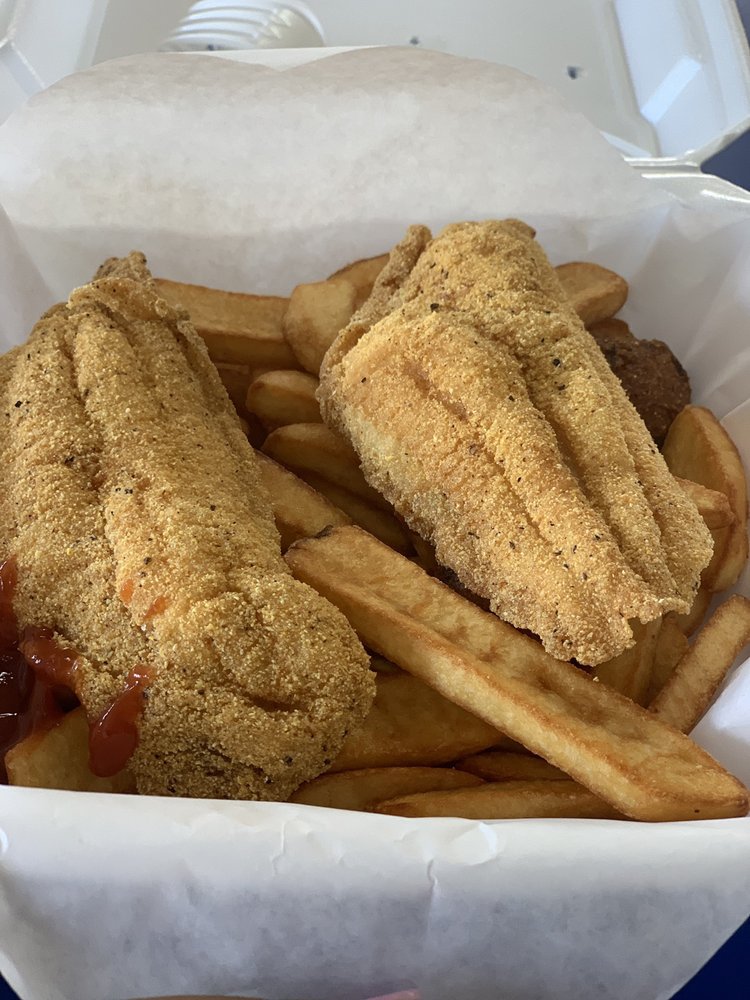 Crazy Catfish Restaurant 1410 W Buckingham Rd, Garland