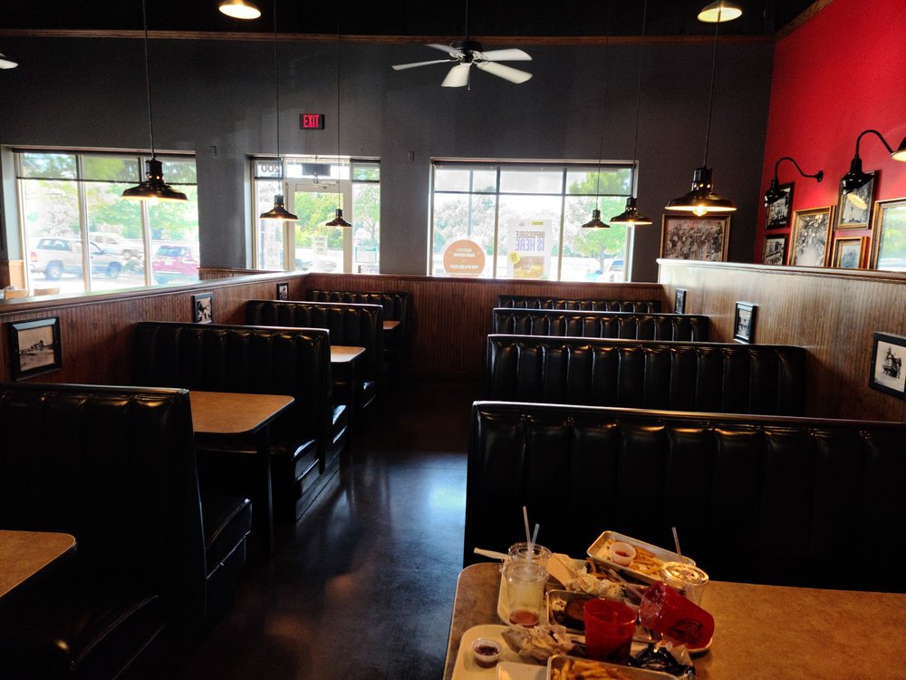 Scotty P's 4280 Lavon Dr #200, Garland