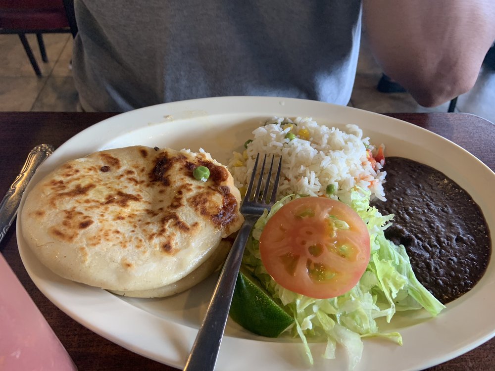 Pupuseria Lilian 2410 W Miller Rd, Garland