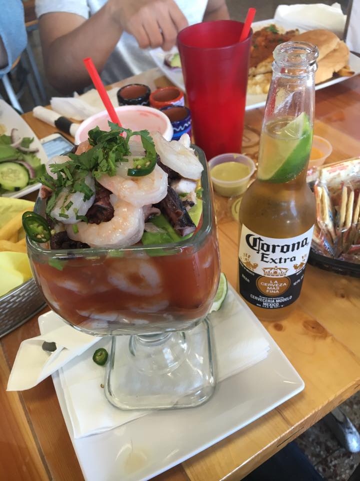 El Viejon Seafood & Bar 1560 S 1st St, Garland