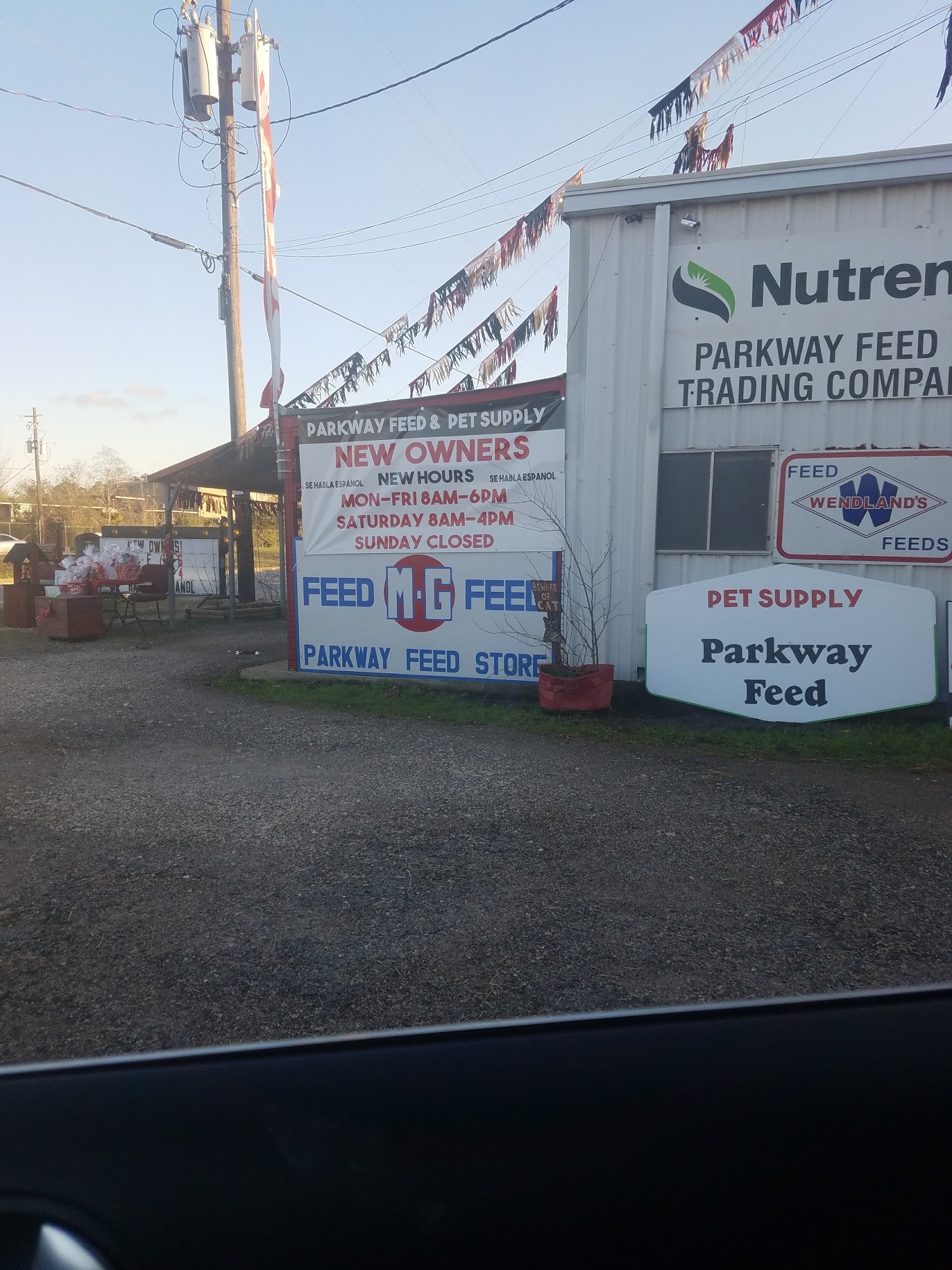 Parkway Feed & Pet Supply