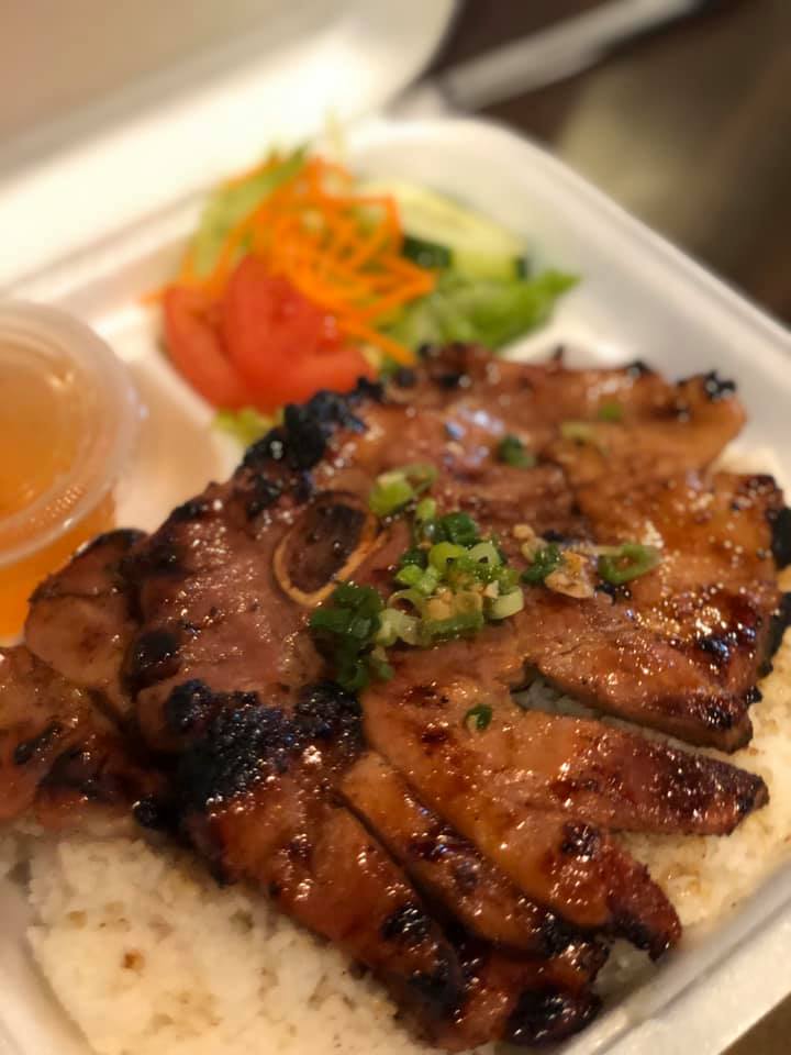 Huynh Restaurant 912 St Emanuel St, Houston