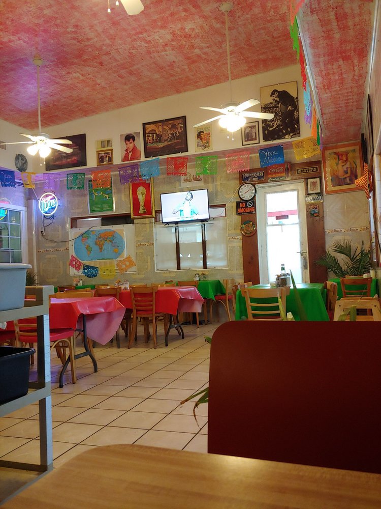 La Casa Bakery & Cafe 1002 Hogan St, Houston