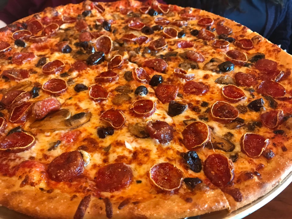 Luna Pizzeria 7705 Westheimer Rd #200, Houston