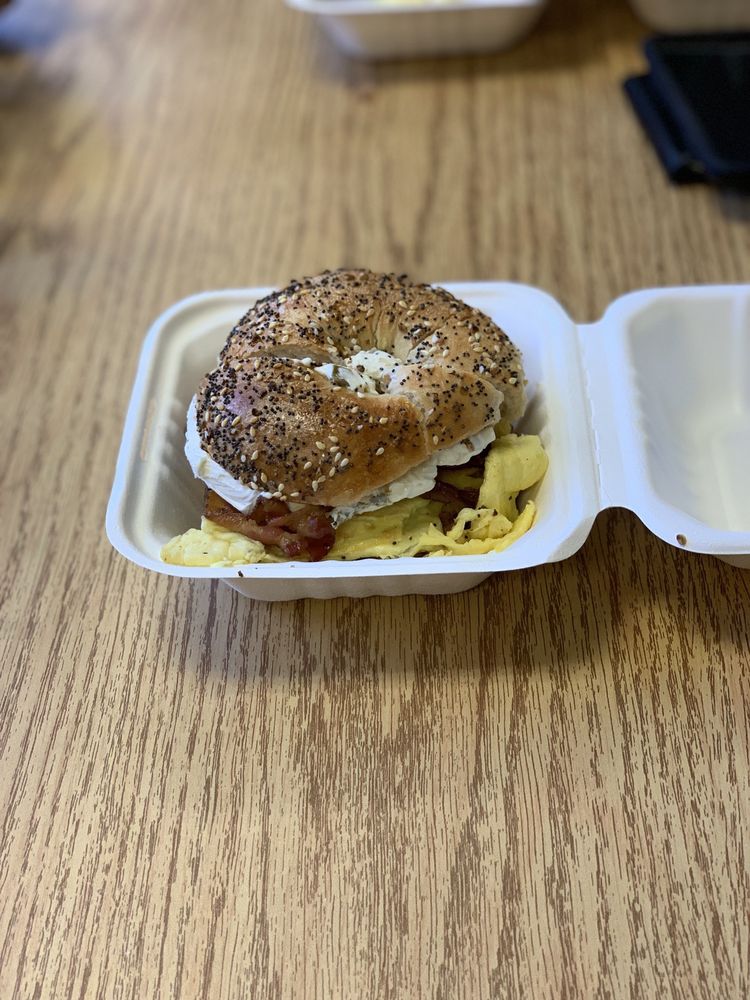 The Hot Bagel Shop 2015 S Shepherd Dr #900, Houston