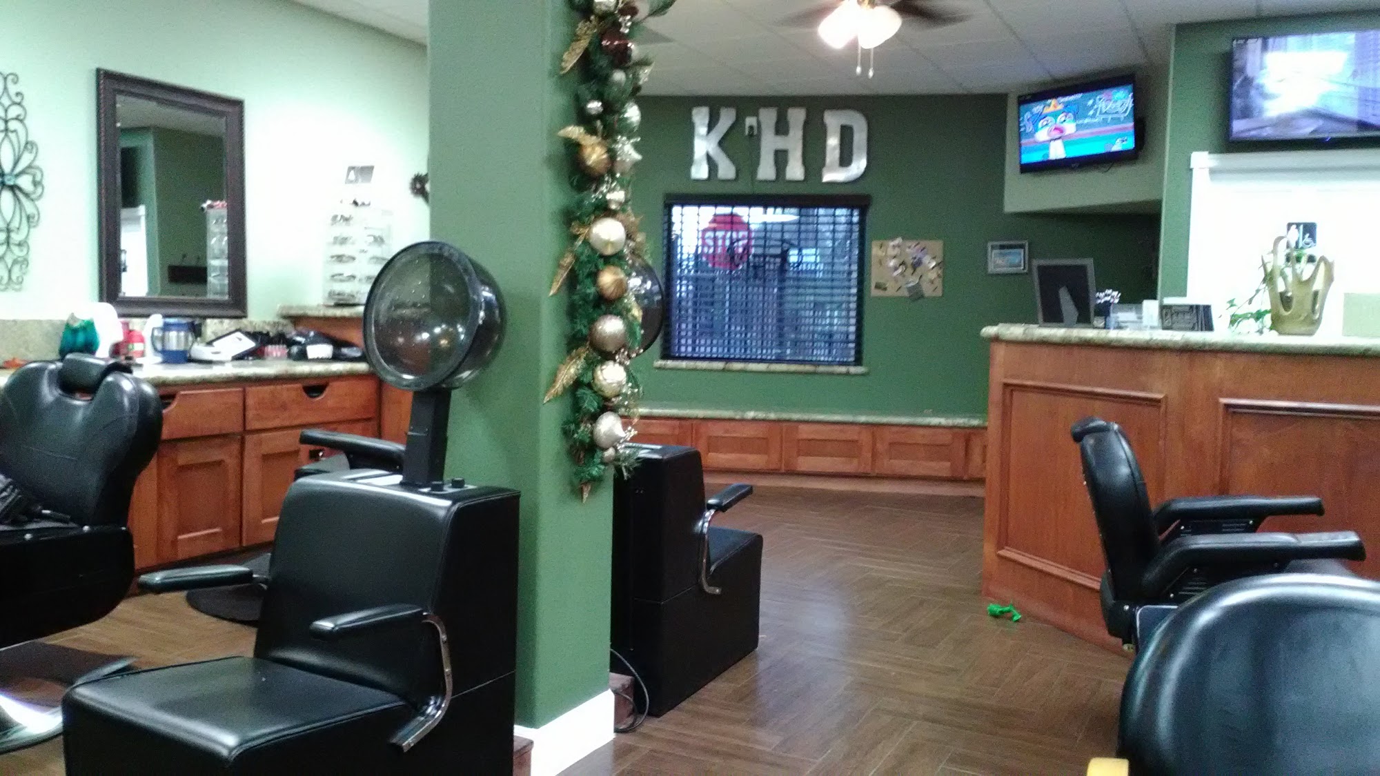 Klassy Hair Design Barbershop & Salon