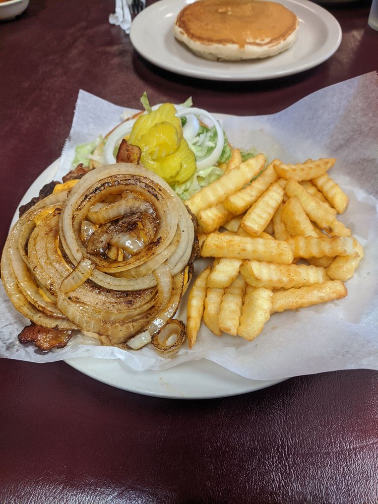 Country Cafe 110 W Airport Fwy, Irving