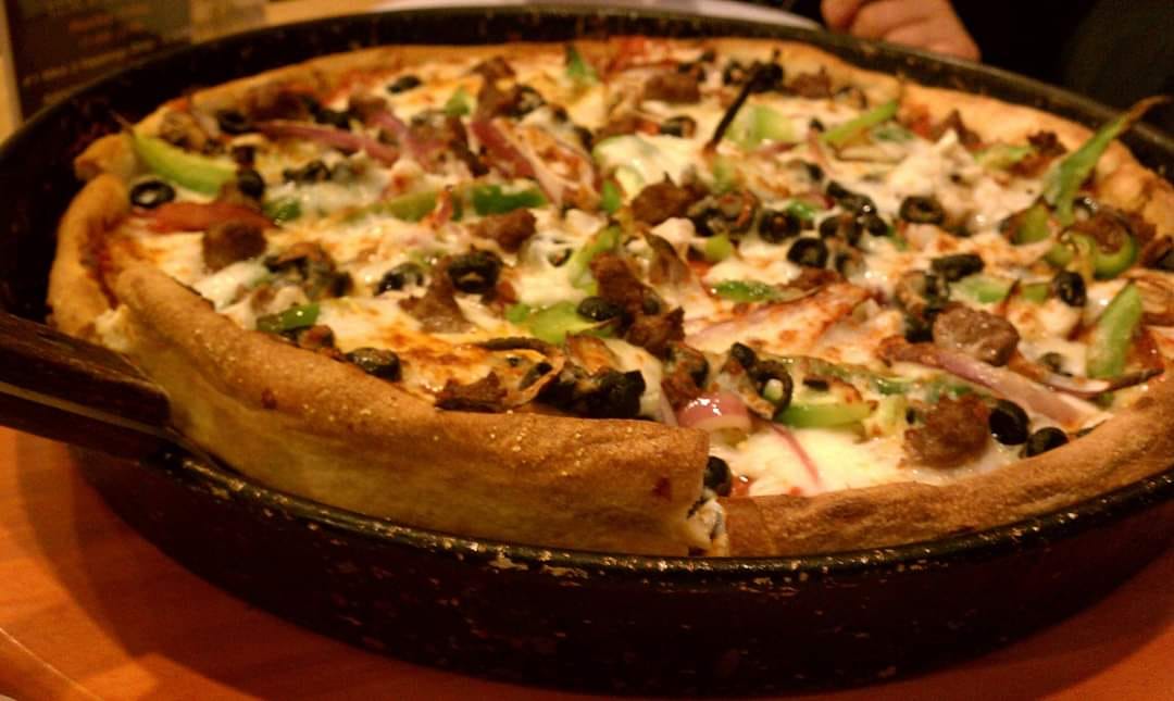 Chicago Pizza Las Colinas 3574, 114 E John Carpenter Fwy #160, Irving