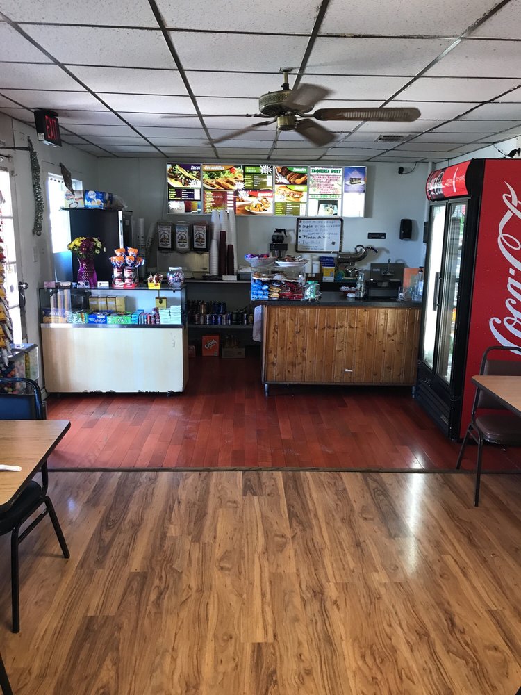 Taqueria Rosy 1404 E 6th St, Irving