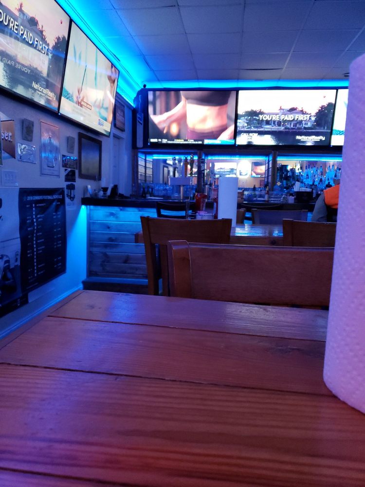 CAJUN CRAB PUB & GRILL 5433 N MacArthur Blvd, Irving