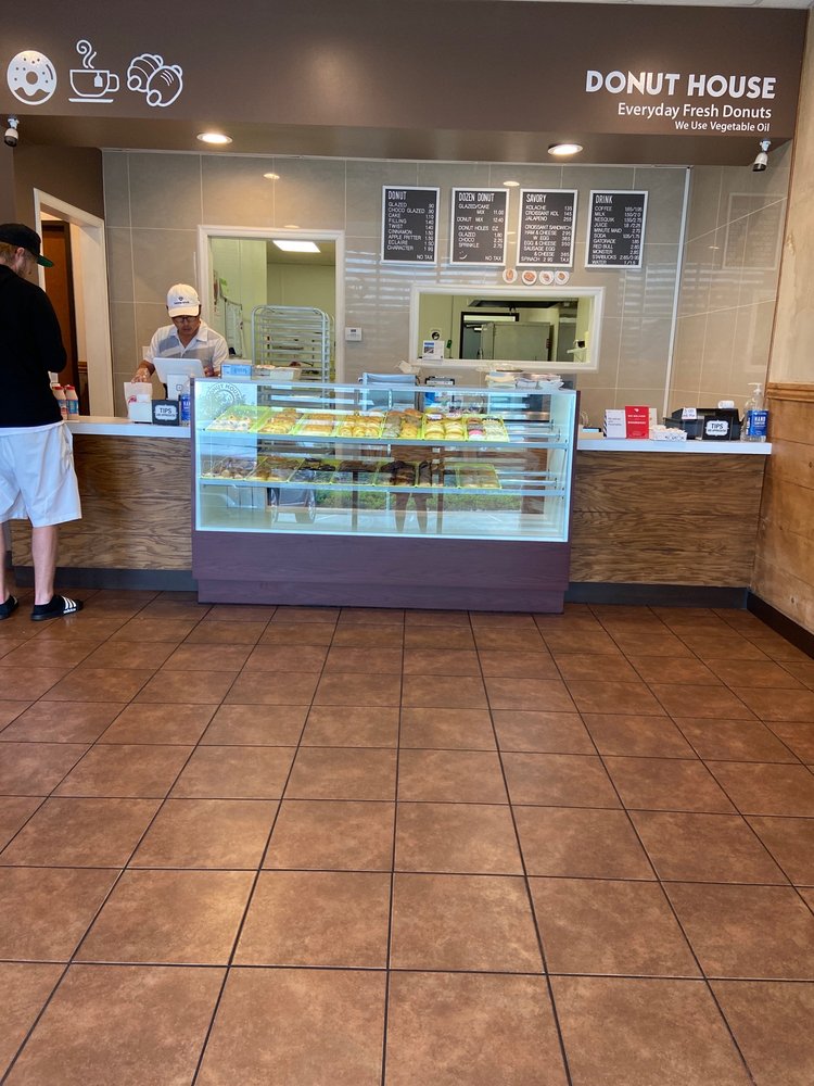 Donut House 6421 Riverside Dr, Irving
