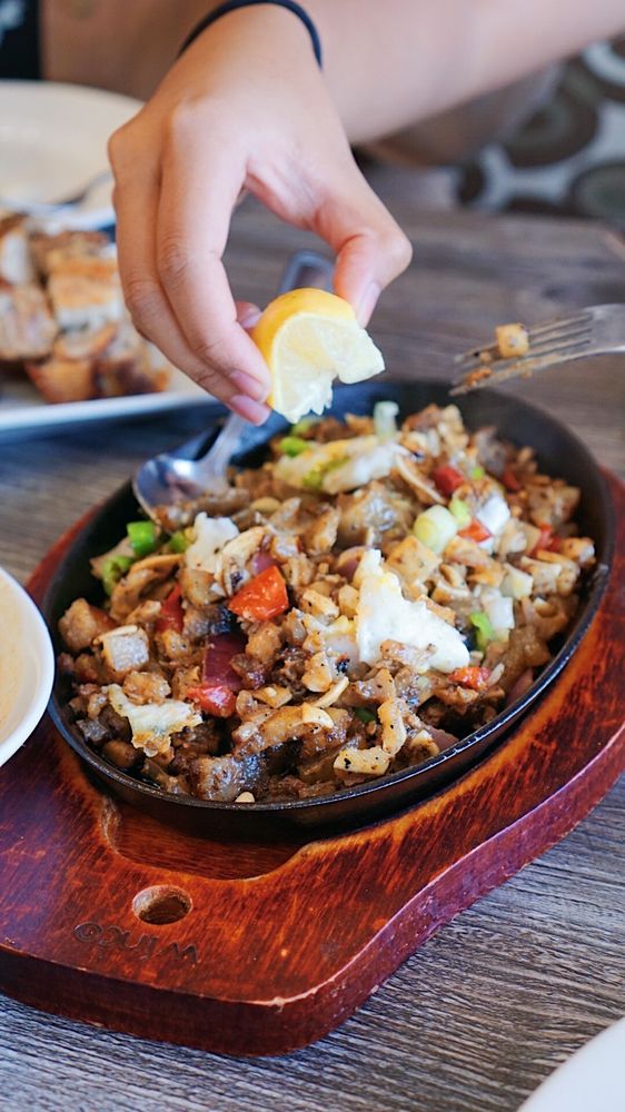 Inihaw Avenue Filipino Kitchen 4835 N O'Connor Rd, Irving