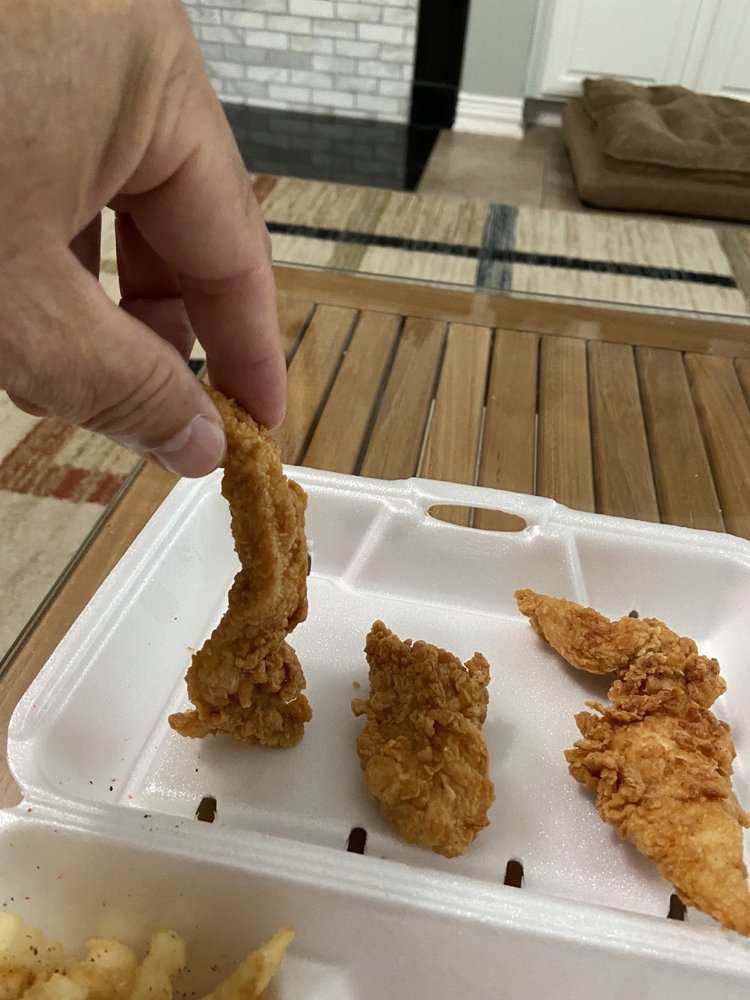 Raising Cane's Chicken Fingers 9730 Gaston Rd, Katy