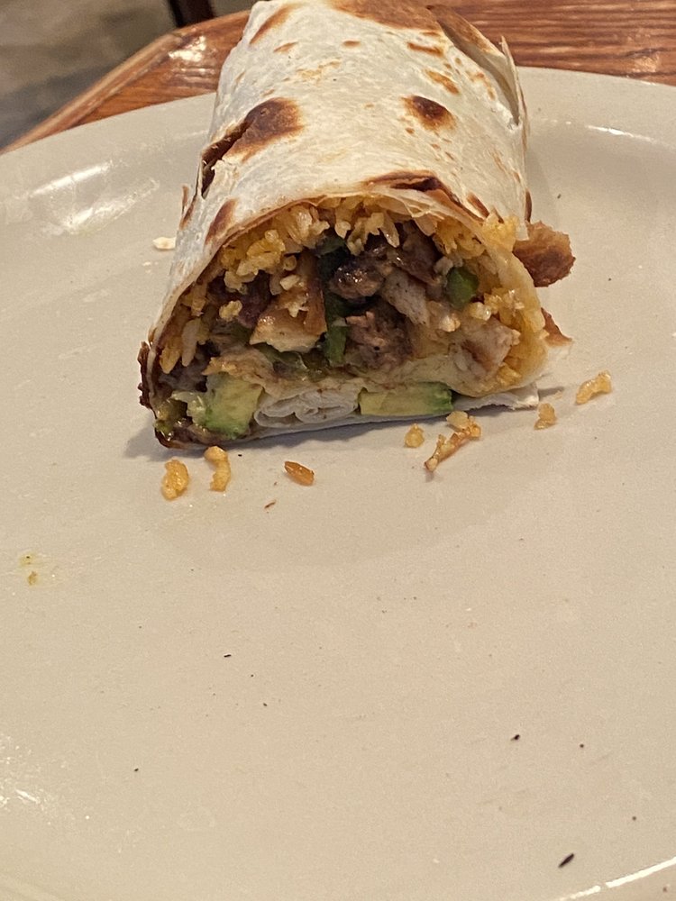 Danny's Restaurant 4402 San Bernardo Ave, Laredo