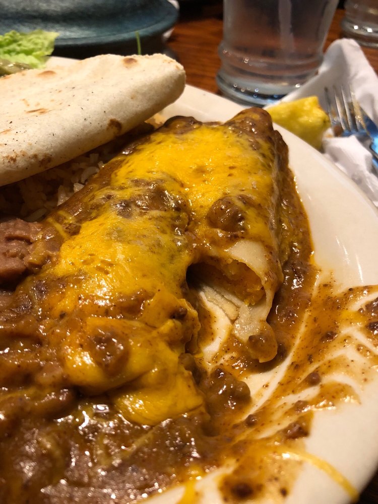 Danny's Restaurant 5920 San Bernardo Ave, Laredo