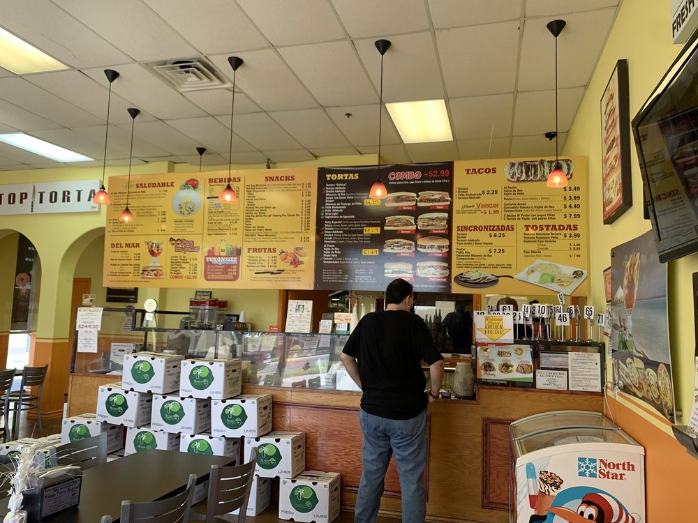 Tortas Yukon 5517 McPherson Rd, Laredo