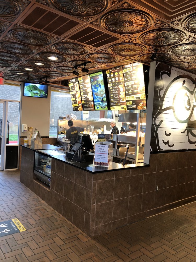 Golden Chick 901 S, US-183, Leander