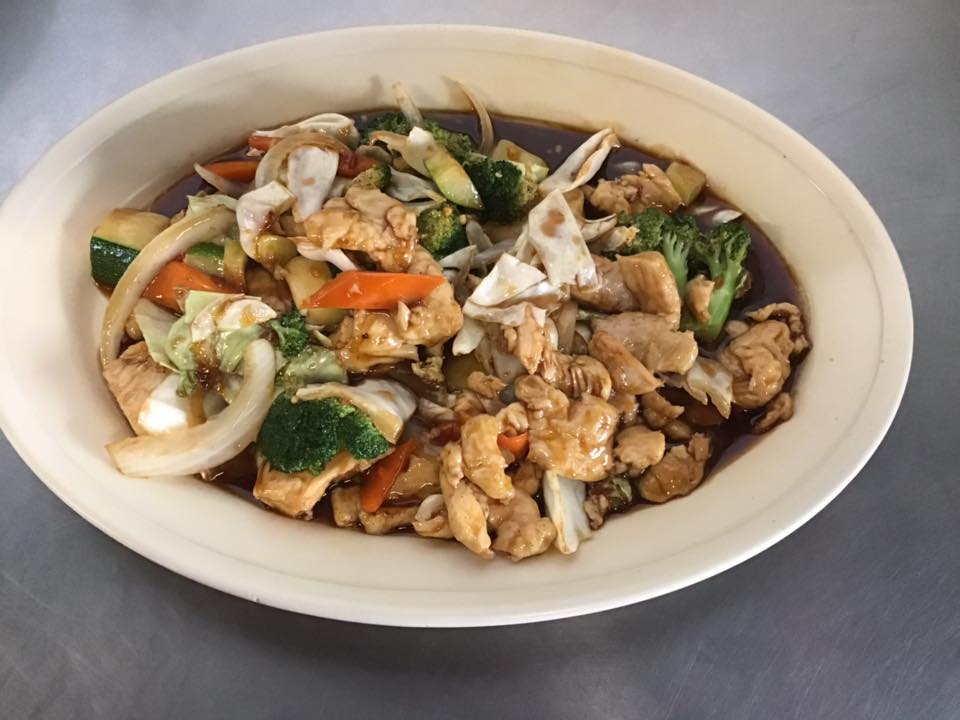 Uncle Chien's Chinese and Thai Restaurant 3004 34th St, Lubbock